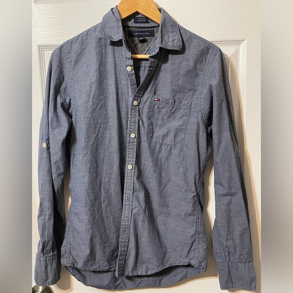 Men’s XS Tommy Hilfiger button down dress shirt - Picture 1 of 4